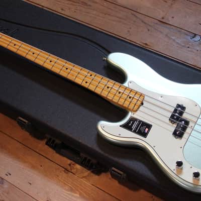 Fender American Professional II Precision Bass Left-Handed Mystic Surf Green image 1