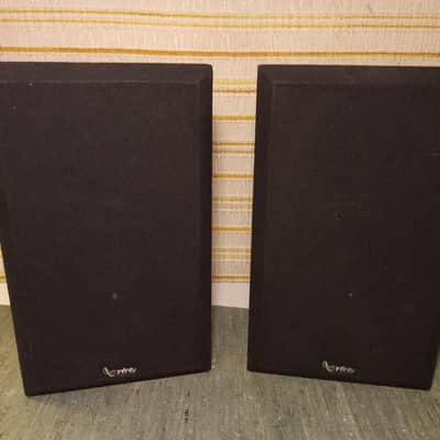 Infinity SM-62 Bookshelf Speakers Vintage 80s image 2
