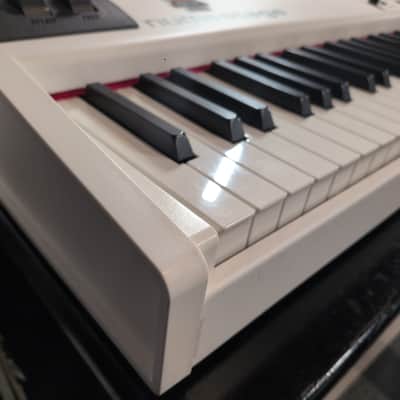 Studiologic Numa Stage - 88-Key Graded Weighted Hammer-Action Digital Piano with Synth Models - White image 12
