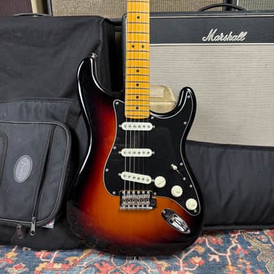 Fender USA Professional Classic Stratocaster 3 Tone Sunburst - 2025 image 14