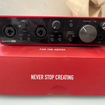 Focusrite Scarlett 2i2 3rd Gen USB Audio Interface 2019 - Present - Red / Black image 1