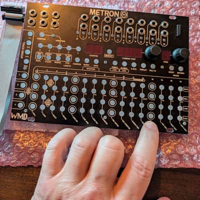 WMD Metron Fully Working Except One Button – As-Is image 2