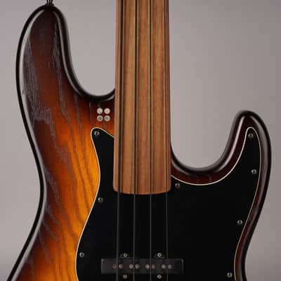 Sandberg California TT4 Fretless - 2017 - Germany - Sunburst image 4
