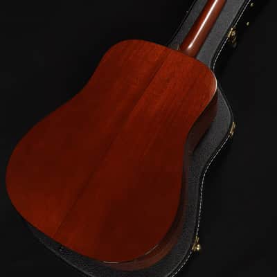 C.F. Martin D-18V, 2003, Natural [935452] (07/20) image 6