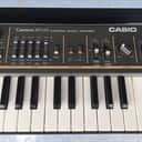 casio Casiotone MT-68 Keyboard Synth 1983 Black silver and white