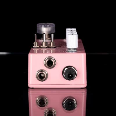 Used Montreal Assembly Count to 5 Delay Pedal Pink with Box image 4