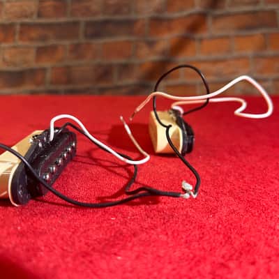 Fender 099-2115-000 Vintage Noiseless Stratocaster Pickup Set 2010s - Aged White image 6