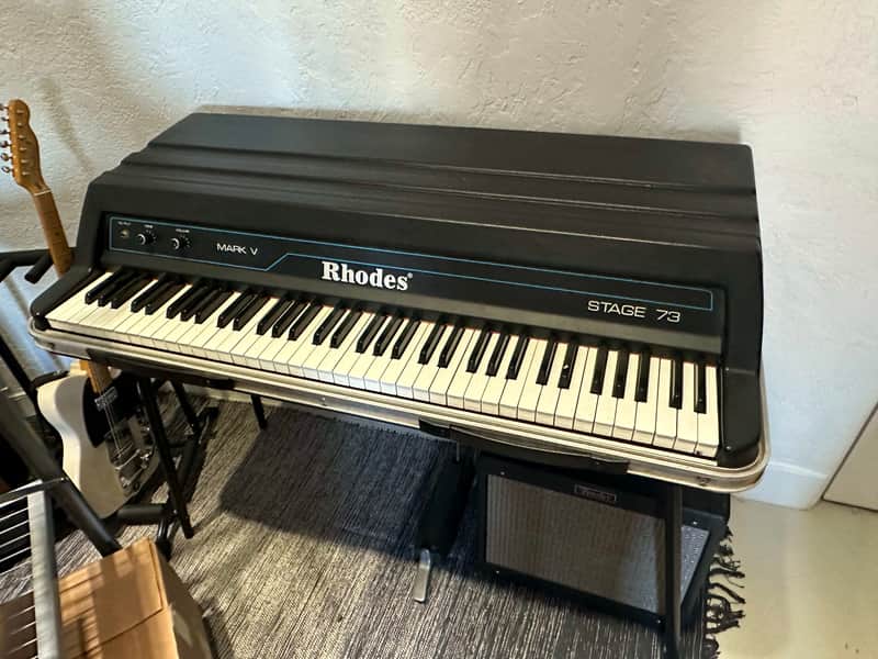 Rhodes Mark V Stage 73 73-Key Electric Piano