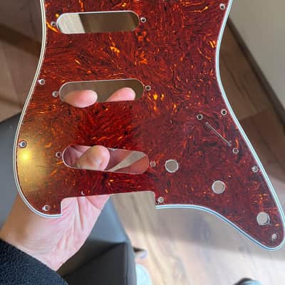 Celluloid Red Tortoise Vintage style Stratocaster Pickguard image 2
