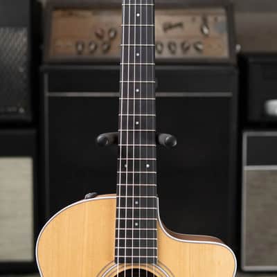 Taylor 214ce-N Nylon Grand Auditorium Acoustic/Electric Guitar with Gig Bag image 5
