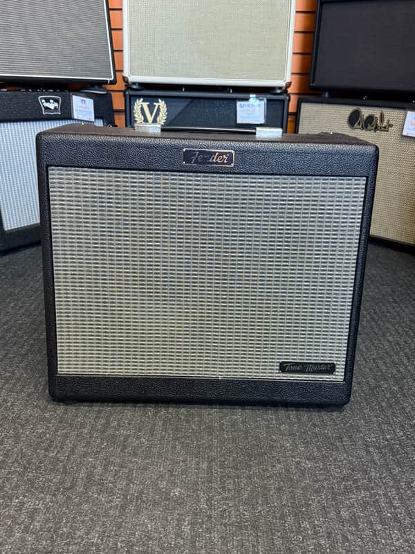 Fender "TONE MASTER® FR-10" 120v, 1000w guitar amplifier combo image 1