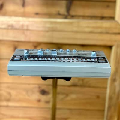 Roland TR-606 Drumatix early 1980s - Silver image 5