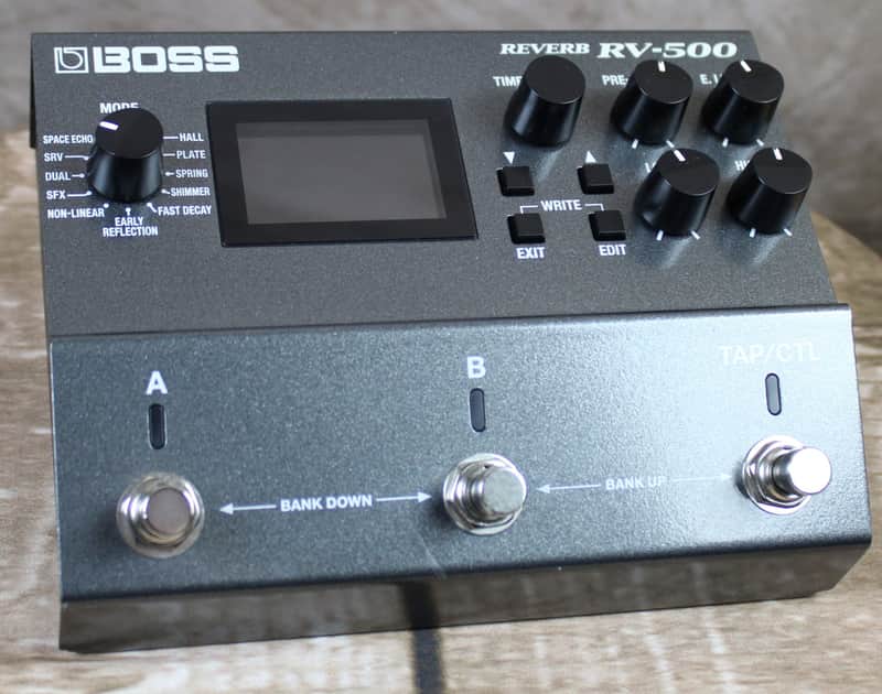Boss RV-500