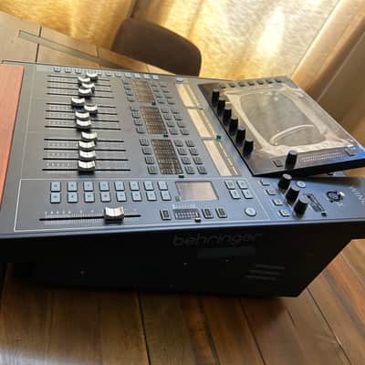 Behringer WING Compact 24-Channel Digital Mixer 2024 - Present - Black image 4