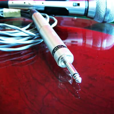 Vintage 1970's Electro-Voice 672A Handheld Cardioid Dynamic Microphone with Switch Low Z & accessories 671A 672 image 13
