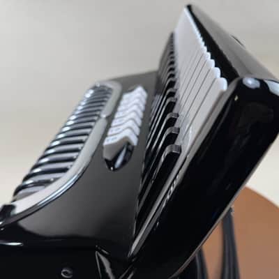 Guerrini Accordion image 9