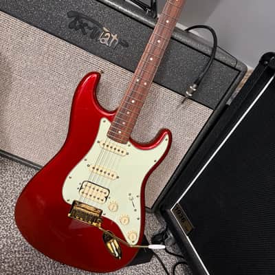 Fender Stratocaster 2021 - Candy apple red image 2