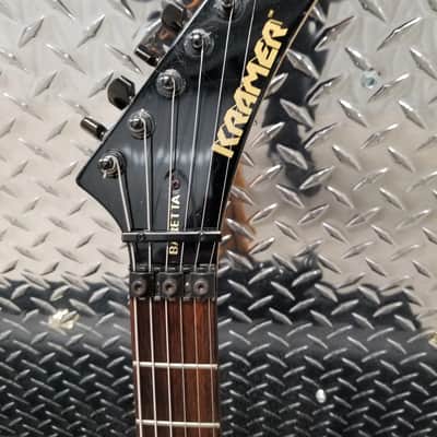 Kramer  Baretta  1985 Black image 18