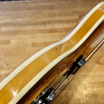Rickenbacker  381V69 1998 - Mapleglo + Case image 5