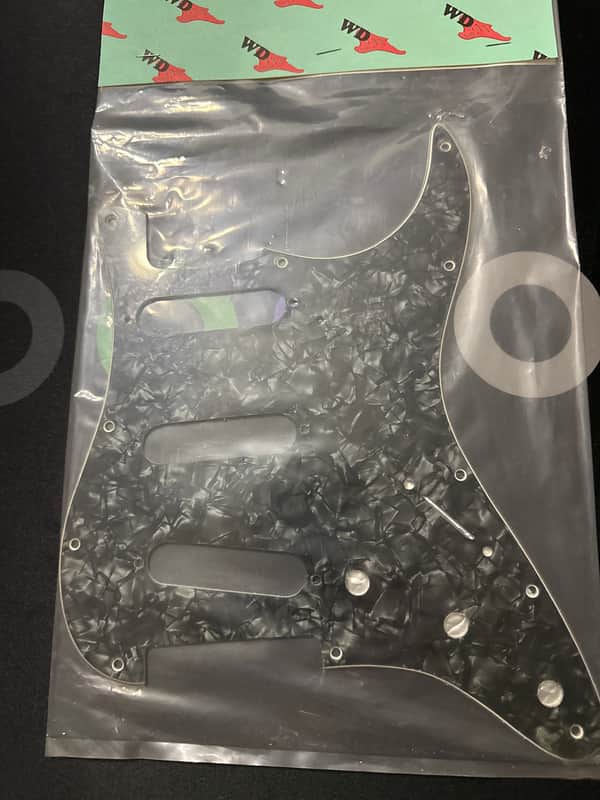 WD Music Stratocaster pickguard