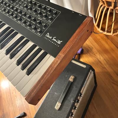 Dave Smith Instruments Prophet Rev2 61-Key 16-Voice Polyphonic Synthesizer 2017 - 2018 - Black with Wood Sides image 4