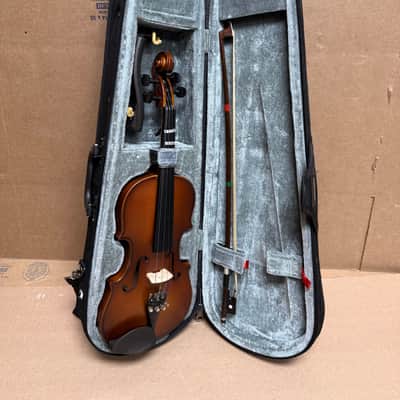 Torelli MA500 1/4 Size Violin Outfit – Used, Good Condition image 1