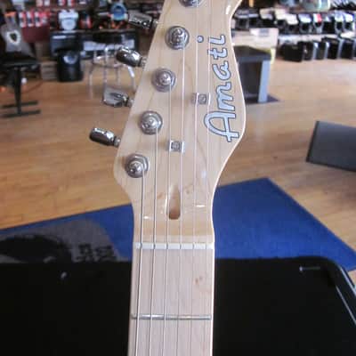 Amati Tele-Style Single Coil Electric Guitar Cherry Sunburst w/ Gig Bag 30TCHG image 5