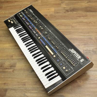Roland Jupiter 6 [290964] (05/15)