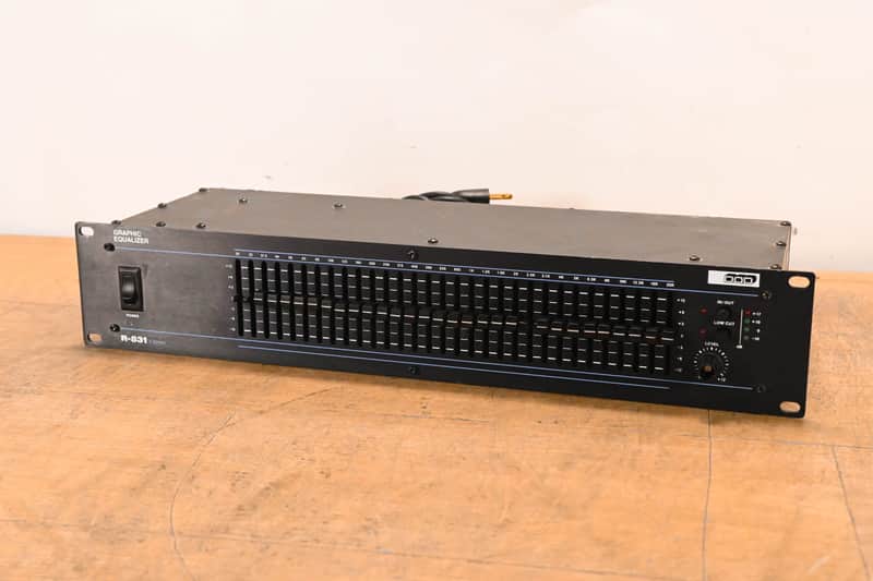 DOD R-831 Rackmount 31-Band Graphic Equalizer CG01UMP image 1