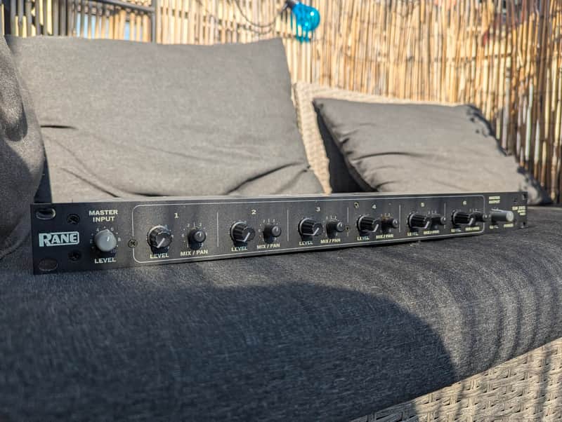 Rane SM 26S Splitter mixer - Early *USA* version image 1
