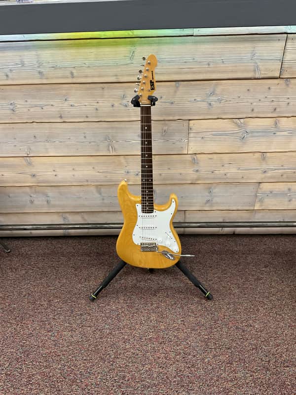 ESP 400 Series Stratocaster 1983-1985 - Natural image 1