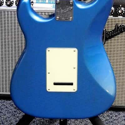 2025 Fender American Professional Classic Stratocaster Electric Guitar w/Gig Bag! Faded Lake Placid Blue! VERY NICE!!! image 5