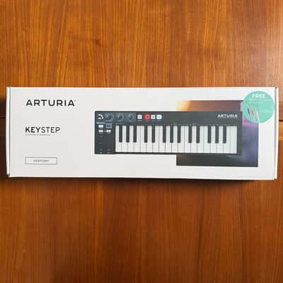 Arturia KeyStep 32-Key MIDI Controller- Black w/power supply! image 8