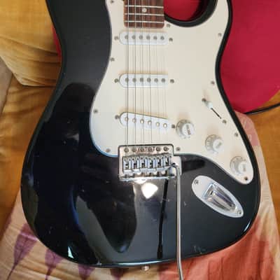 Aria STG 003 Strat Copy - Black 2000s image 2