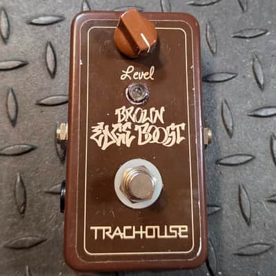Trachouse Brown Edge Boost
