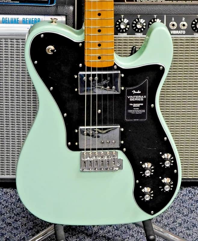 2025 Fender Vintera II '70s Telecaster Deluxe Electric Guitar! Surf Green! VERY NICE!!!