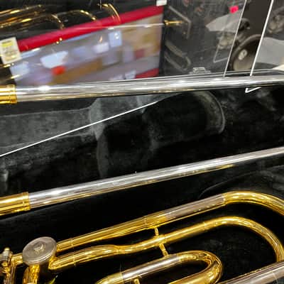 Yamaha YSL446G Trigger Trombone w Case image 10