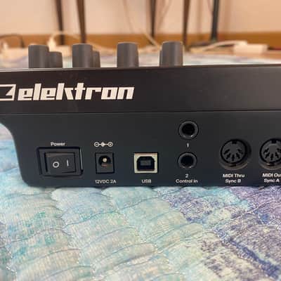 Elektron Analog Rytm MkII black - top condition incl. rack mount kit image 17