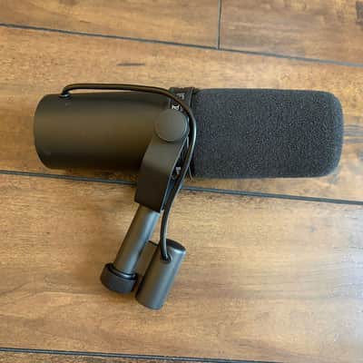 Shure SM7B Cardioid Dynamic Microphone SM 7B image 2