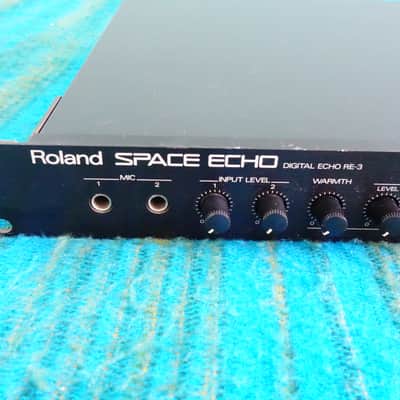 Roland RE-3 Digital Space Echo - Serviced - K053 image 5