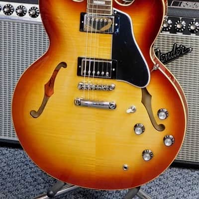 2025 Epiphone ES-335 Figured Semi-Hollowbody w/ Case! Raspberry Tea Burst! VERY NICE!!! image 3