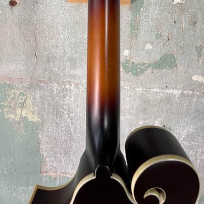The Loar LM-310F-BRB Honey Creek F-style Mandolin - Satin Brownburst #0498 image 10