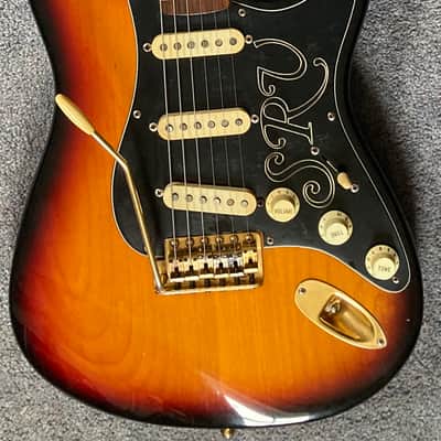 Fender SRV Stratocaster 1992-93 - Sunburst image 1