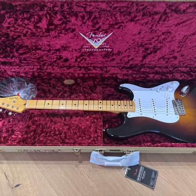 Custom Shop 70th Anniversary 1954 Stratocaster image 2