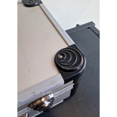 Unbranded Metal Case - Carry Handle – Tool Case - Good image 9