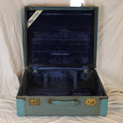 Excelsior Sky Blue Hard Case for Accordion 20" x 17.25" x 9" (50.75cm x 43.75cm x 22.75cm) image 2