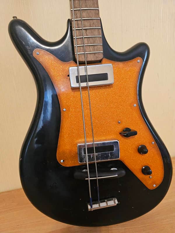 Kavkaz Bass Guitar USSR Soviet Vintage