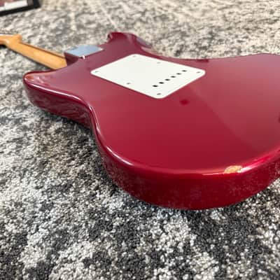 Fender Cyclone Deluxe Series 1999 MIM Candy Apple Red Rosewood Fretboard Guitar image 13