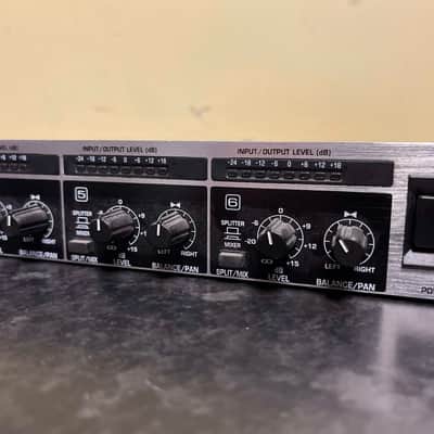 Behringer Ultralink Pro MX882 8-Channel Mixer / Splitter 2010s - Black / Silver image 3