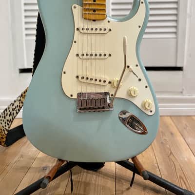 Fender Yngwie Malmsteen US Signature Stratocaster with Maple Fretboard 1988 - Sonic Blue image 2
